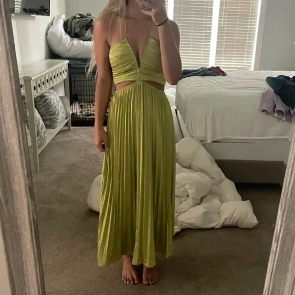 Pink Cut Out Ruched Halter neck pleated Satin midi Dress- straps can criss cross - Picture 11 of 14